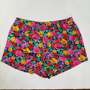 Vintage Victoria’s Secret Gold Label‎ Floral Shorts Women’s Size Small